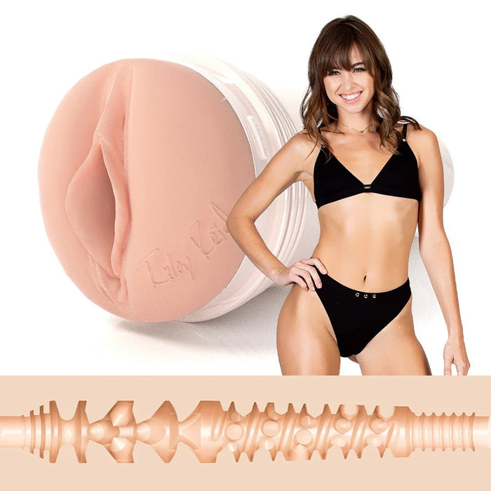 Fleshlight Girls Riley Reid fleshlight