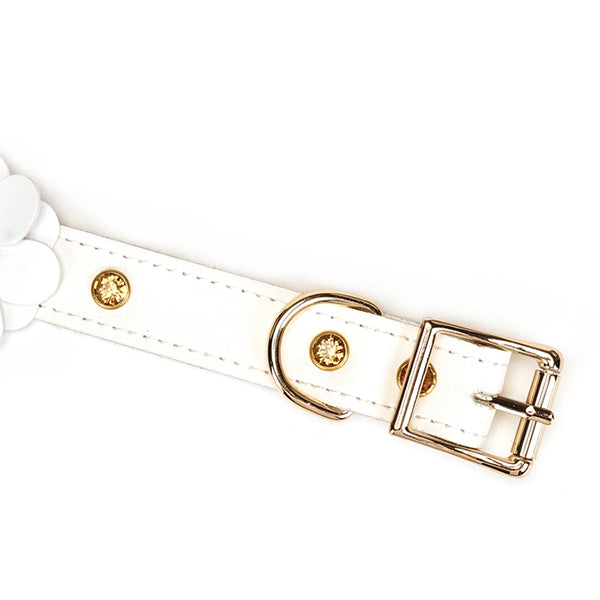 Liebe Seele White  Flowers collar with Leash