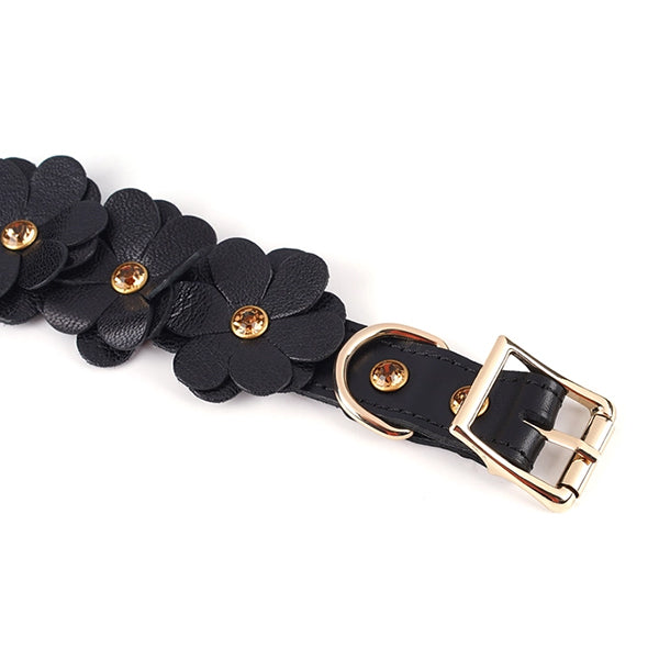 Liebe Seele Black Flowers wrist cuffs