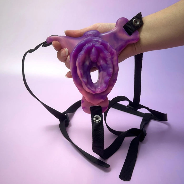 Yoni Pleasure Palace The Ryda grinder/harness
