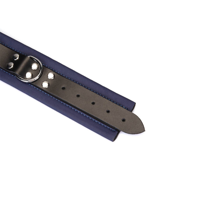 Cerulean Dominion：Blue Leather Handcuffs