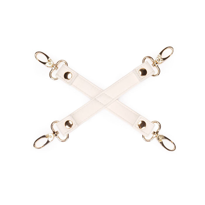 Liebe Seele Boudoir Amor hogtie